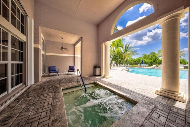 500 Scotia Drive 302, Hypoluxo, FL 33462