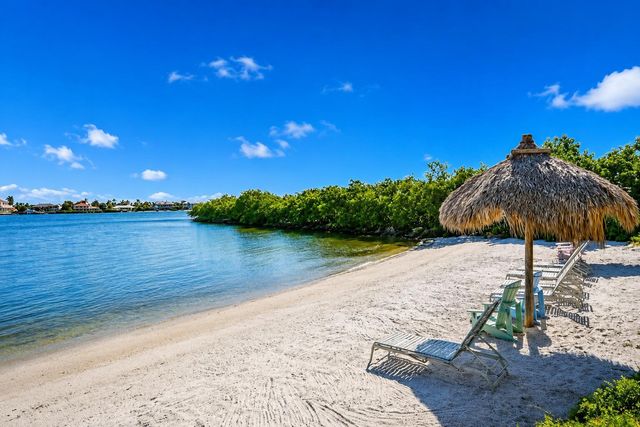 500 Scotia Drive 302, Hypoluxo, FL 33462