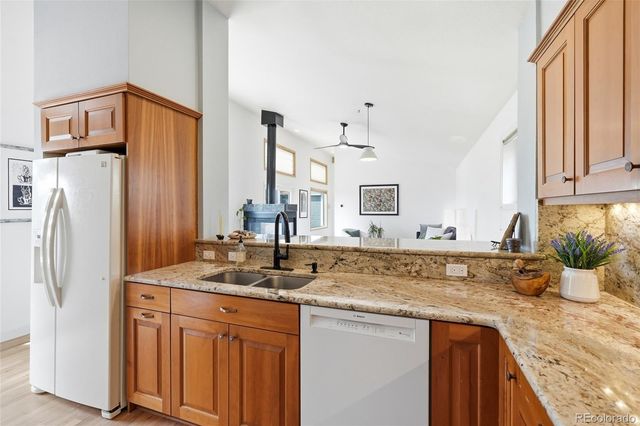 6967 Fairways Drive, Longmont, CO 80503