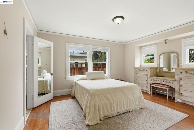 770 Grove Way, Hayward, CA 94541