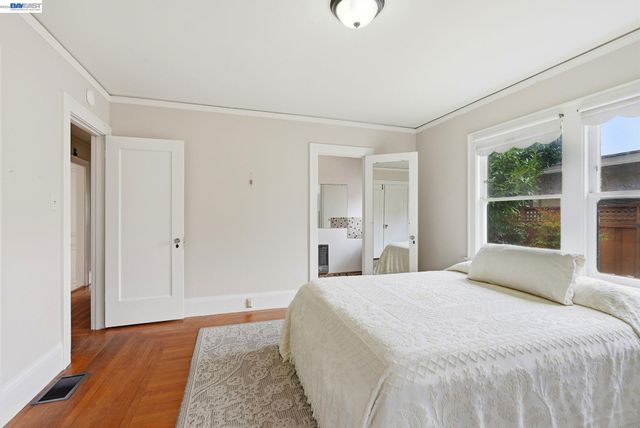 770 Grove Way, Hayward, CA 94541