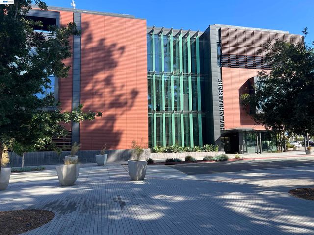 770 Grove Way, Hayward, CA 94541