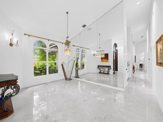 17888 Fieldbrook Circle W, Boca Raton, FL 33496