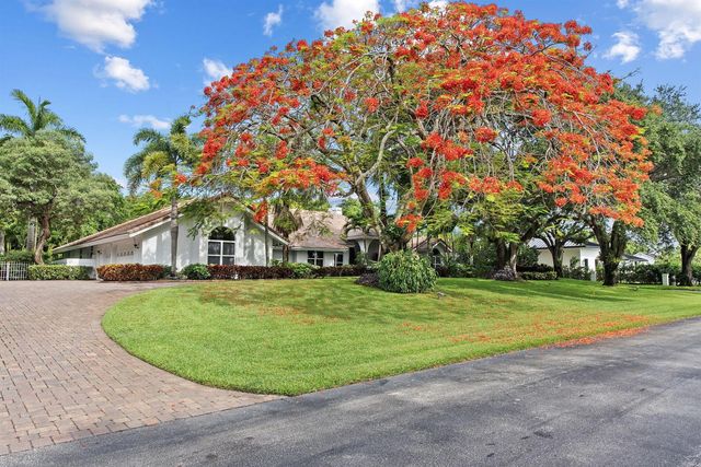 17888 Fieldbrook Circle W, Boca Raton, FL 33496