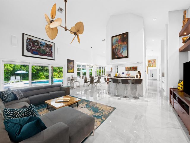 17888 Fieldbrook Circle W, Boca Raton, FL 33496