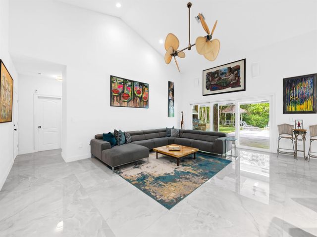 17888 Fieldbrook Circle W, Boca Raton, FL 33496