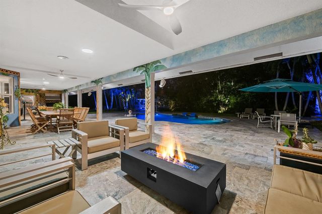 17888 Fieldbrook Circle W, Boca Raton, FL 33496