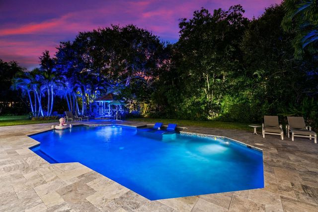 17888 Fieldbrook Circle W, Boca Raton, FL 33496