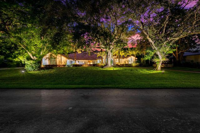 17888 Fieldbrook Circle W, Boca Raton, FL 33496
