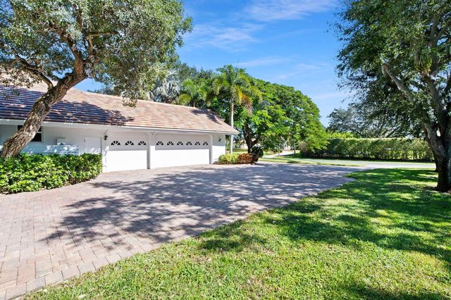 17888 Fieldbrook Circle W, Boca Raton, FL 33496