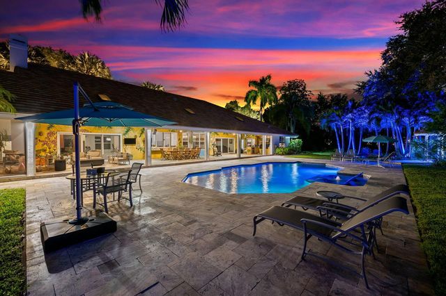 17888 Fieldbrook Circle W, Boca Raton, FL 33496