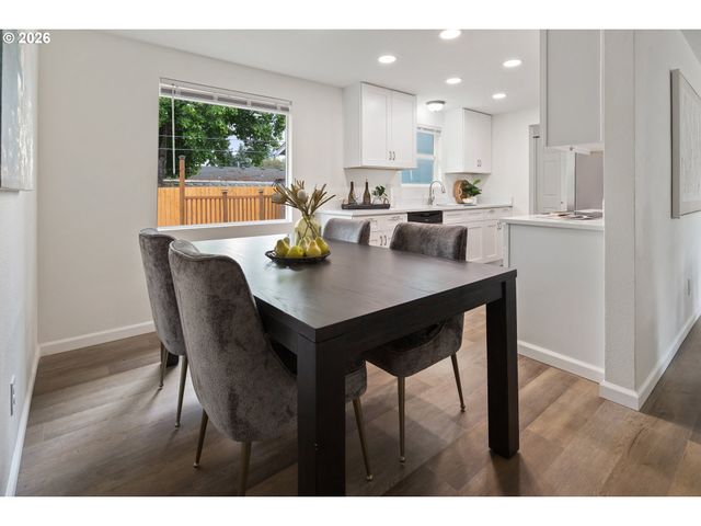 297 Se ARLENE Ave, Salem, OR 97302