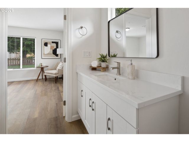 297 Se ARLENE Ave, Salem, OR 97302