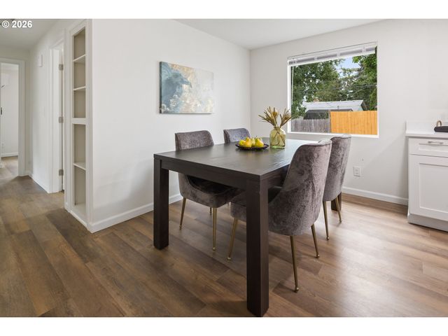 297 Se ARLENE Ave, Salem, OR 97302