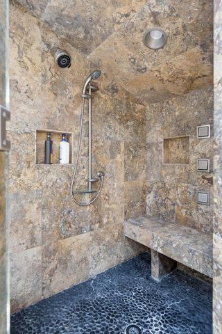 179 Clifftop Dr, Hendersonville, TN 37075