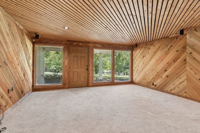 179 Clifftop Dr, Hendersonville, TN 37075
