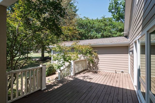 179 Clifftop Dr, Hendersonville, TN 37075