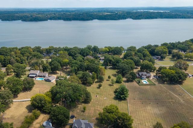 179 Clifftop Dr, Hendersonville, TN 37075