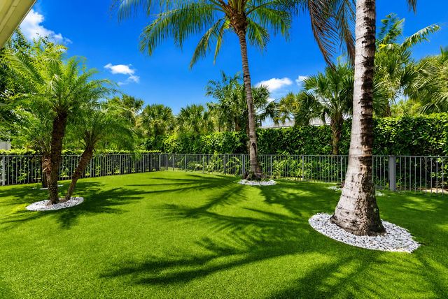 5603 Delacroix Terrace, Palm Beach Gardens, FL 33418