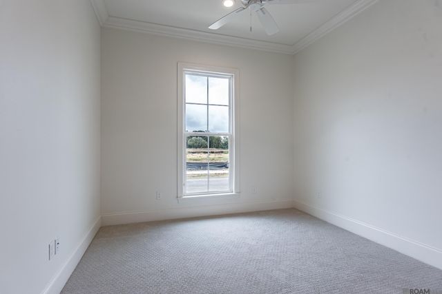 7644 Jeter Dr, Baton Rouge, LA 70817