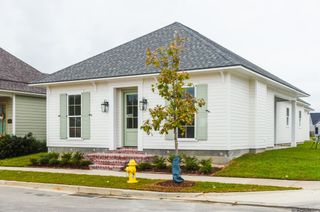 7644 Jeter Dr, Baton Rouge, LA 70817