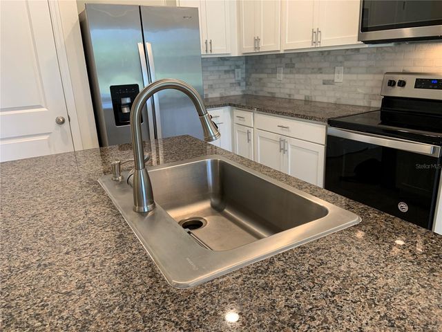 8909 ROOKWOOD COURT, Sarasota, FL 34238