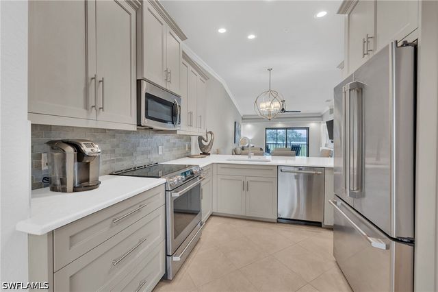 10074 Siesta Bay DR 9825, Naples, FL 34120