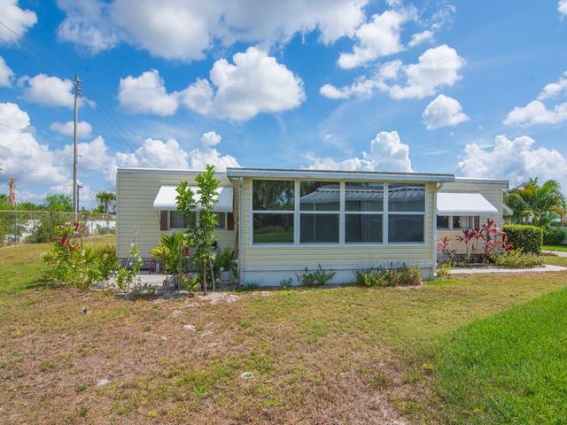 196 NE Emerald Drive, Jensen Beach, FL 34957