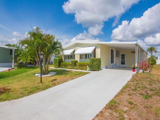 196 NE Emerald Drive, Jensen Beach, FL 34957
