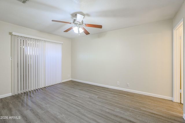 501 W HONONEGH Drive 6, Phoenix, AZ 85027