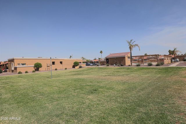 501 W HONONEGH Drive 6, Phoenix, AZ 85027