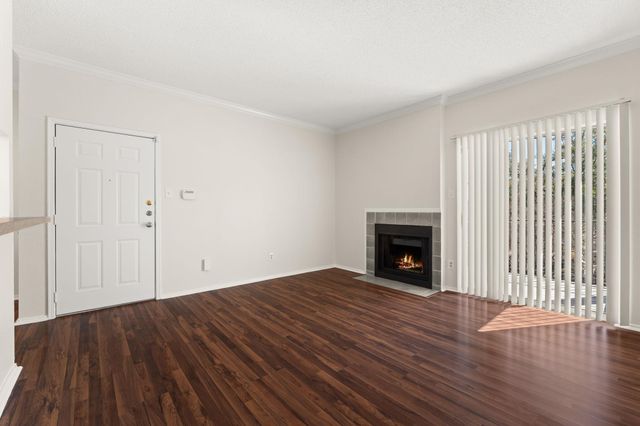 12166 Metric BLVD 2003, Austin, TX 78758