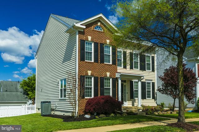 334 CALMES ST, Charles Town, WV 25414