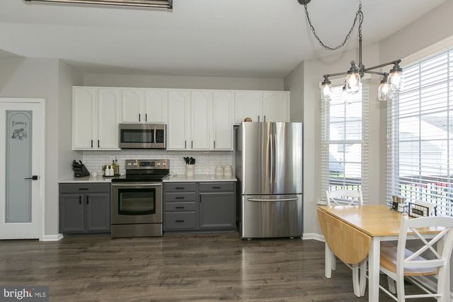 334 CALMES ST, Charles Town, WV 25414