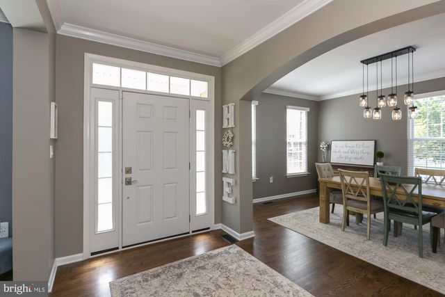 334 CALMES ST, Charles Town, WV 25414