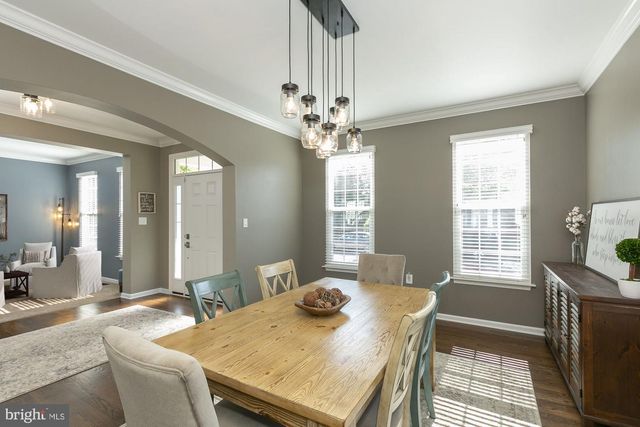334 CALMES ST, Charles Town, WV 25414