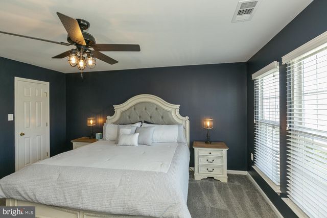 334 CALMES ST, Charles Town, WV 25414