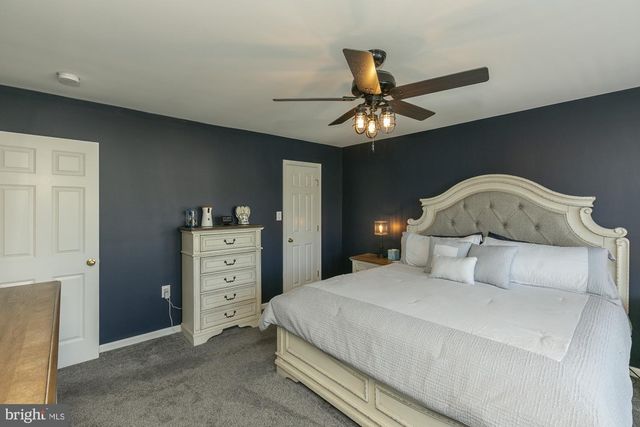 334 CALMES ST, Charles Town, WV 25414
