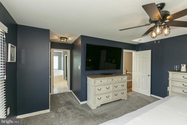 334 CALMES ST, Charles Town, WV 25414