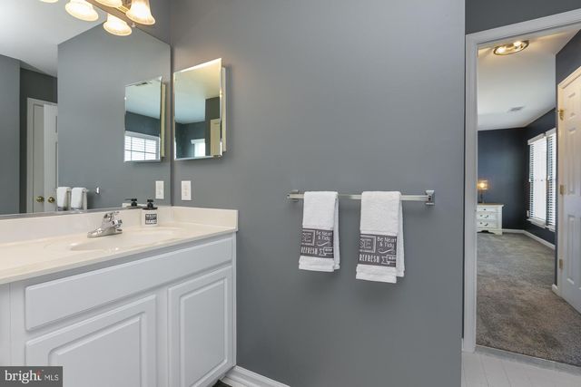 334 CALMES ST, Charles Town, WV 25414