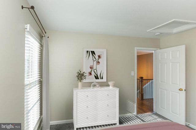 334 CALMES ST, Charles Town, WV 25414