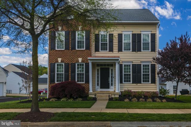 334 CALMES ST, Charles Town, WV 25414