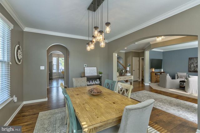 334 CALMES ST, Charles Town, WV 25414
