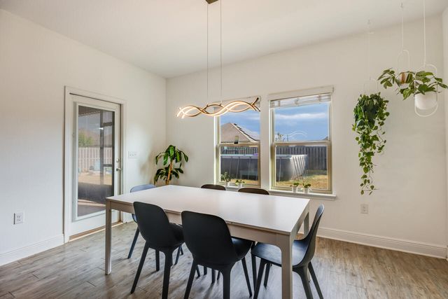 429 Chickadee Street, Crestview, FL 32539