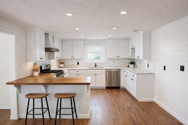 4758 Boutwell Road, Laurel Hill, FL 32567