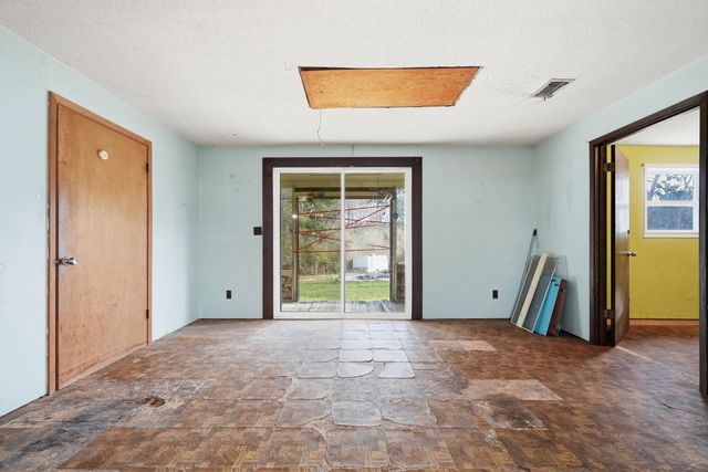 4758 Boutwell Road, Laurel Hill, FL 32567