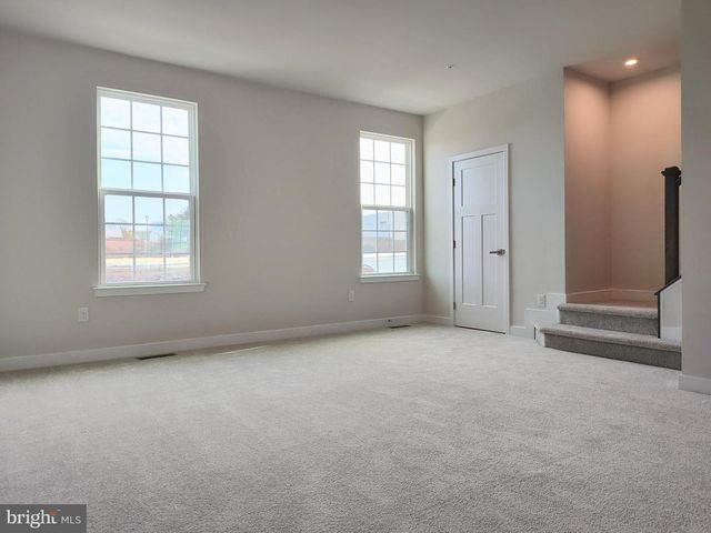 22 INDIAN FIELD LN, Souderton, PA 18964