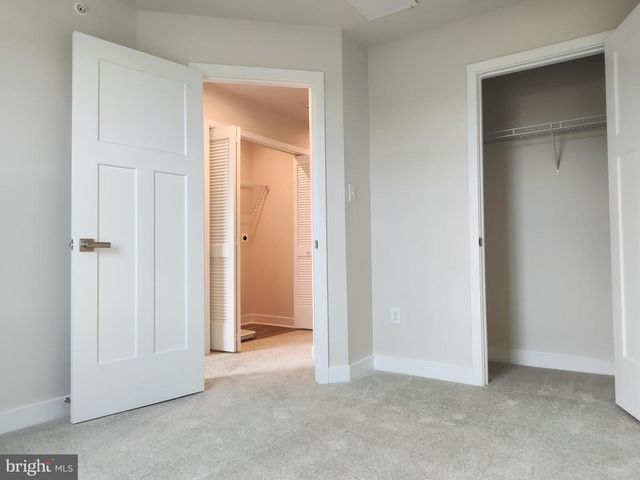 22 INDIAN FIELD LN, Souderton, PA 18964