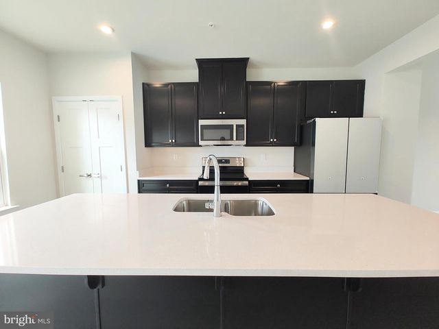 22 INDIAN FIELD LN, Souderton, PA 18964