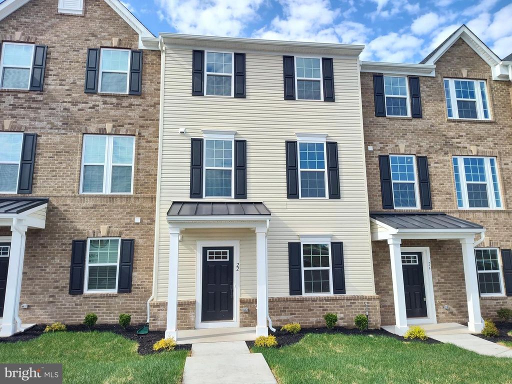22 INDIAN FIELD LN, Souderton, PA 18964